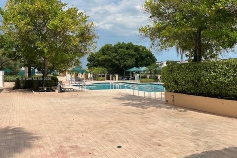 Condominio en venta en Fort Lauderdale, Florida, 2 dormitorios, 107.12 m2 № 1732025 - foto 21