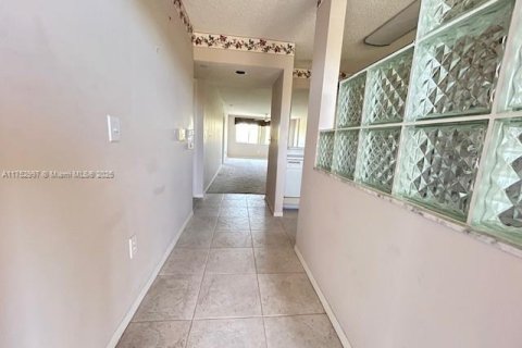 Condominio en venta en Fort Lauderdale, Florida, 2 dormitorios, 107.12 m2 № 1732025 - foto 2