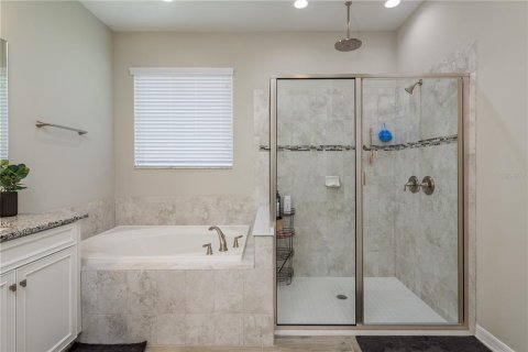 Villa ou maison à louer à Spring Hill, Floride: 3 chambres, 194.72 m2 № 1903273 - photo 22