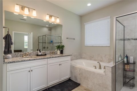 Villa ou maison à louer à Spring Hill, Floride: 3 chambres, 194.72 m2 № 1903273 - photo 21