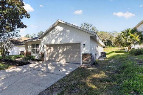 House in Clermont, Florida 4 bedrooms, 199.09 sq.m. № 2427528 - photo 4