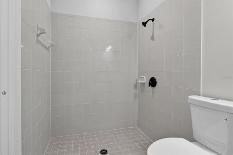House in Clermont, Florida 4 bedrooms, 199.09 sq.m. № 2427528 - photo 28