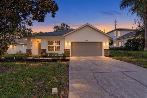 House in Clermont, Florida 4 bedrooms, 199.09 sq.m. № 2427528