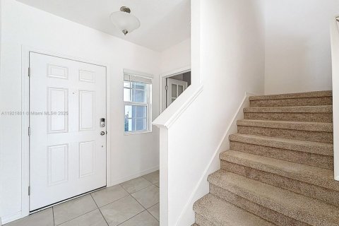 Casa en venta en Davenport, Florida, 4 dormitorios № 1975378 - foto 13