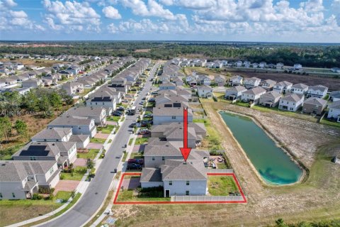 Casa en venta en Davenport, Florida, 4 dormitorios № 1975378 - foto 10