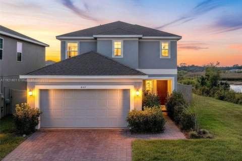 Casa en venta en Davenport, Florida, 4 dormitorios № 1975378 - foto 1