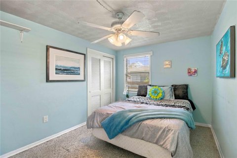 House in Sarasota, Florida 4 bedrooms, 102.94 sq.m. № 2393460 - photo 21