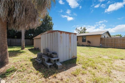 House in Sarasota, Florida 4 bedrooms, 102.94 sq.m. № 2393460 - photo 27
