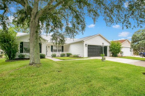 House in The Villages, Florida 3 bedrooms, 129.32 sq.m. № 1898691 - photo 2