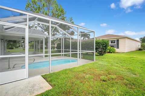 House in The Villages, Florida 3 bedrooms, 129.32 sq.m. № 1898691 - photo 23