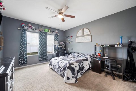 House in Winter Haven, Florida 4 bedrooms, 185.71 sq.m. № 1789938 - photo 20