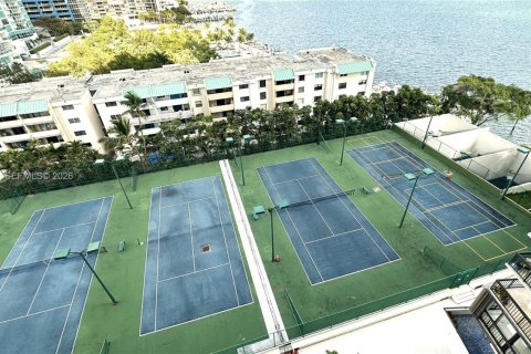 Condo in Miami, Florida, 1 bedroom  № 2047511 - photo 12