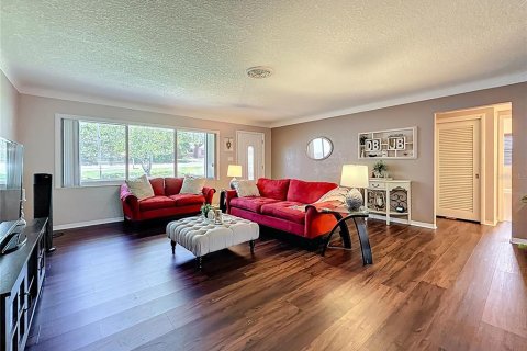 House in Largo, Florida 2 bedrooms, 150.69 sq.m. № 1795413 - photo 6
