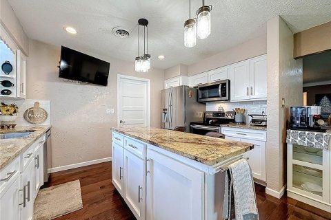 House in Largo, Florida 2 bedrooms, 150.69 sq.m. № 1795413 - photo 13
