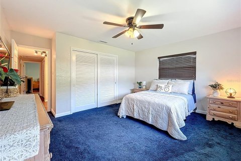 House in Largo, Florida 2 bedrooms, 150.69 sq.m. № 1795413 - photo 20