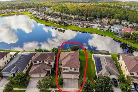 Villa ou maison à louer à Orlando, Floride: 4 chambres, 310.94 m2 № 1673049 - photo 1