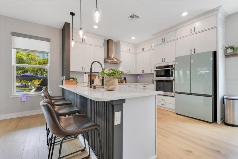 Casa en venta en Orlando, Florida, 5 dormitorios, 216.37 m2 № 1676016 - foto 14