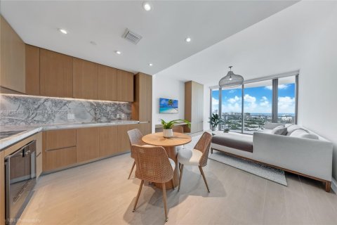 Copropriété à vendre à Miami Beach, Floride: 1 chambre, 93.83 m2 № 2035447 - photo 2