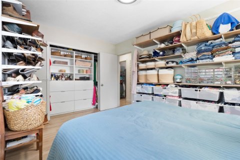 Villa ou maison à vendre à Miami, Floride: 2 chambres, 109.9 m2 № 1889629 - photo 22