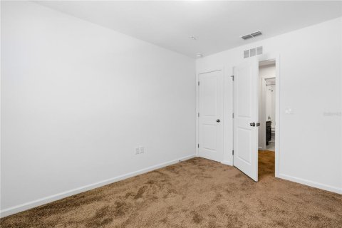 Touwnhouse à louer à Orlando, Floride: 3 chambres, 167.22 m2 № 2134160 - photo 16