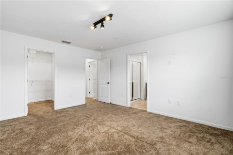 Touwnhouse à louer à Orlando, Floride: 3 chambres, 167.22 m2 № 2134160 - photo 11
