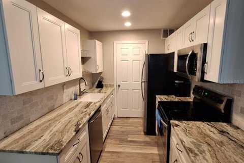 Copropriété à louer à Sarasota, Floride: 2 chambres, 81.38 m2 № 1444594 - photo 17