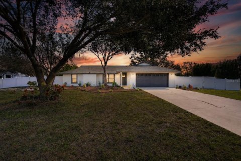 Casa en Sarasota, Florida 3 dormitorios, 161.56 m2 № 2118019