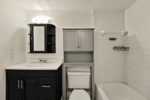 Купить кондоминиум в Тампа, Флорида 4 комнаты, 99.22м2, № 2094933 - фото 13