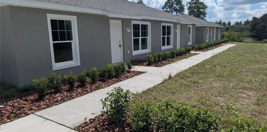 Duplex in Ocala, Florida 7 bedrooms, 225.66 sq.m. № 2379764