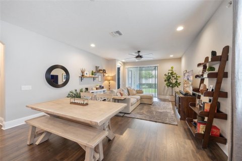 Casa en venta en Odessa, Florida, 4 dormitorios, 277.59 m2 № 1523987 - foto 11