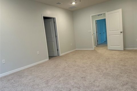 Casa en alquiler en Plant City, Florida, 5 dormitorios, 248.42 m2 № 1644178 - foto 17