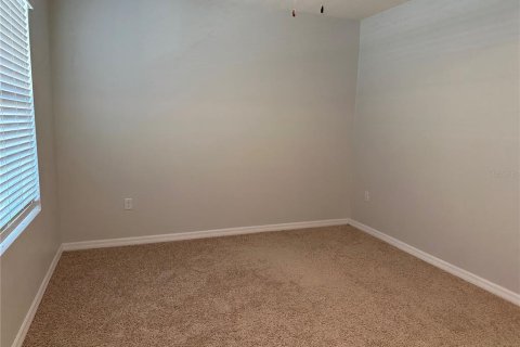 Casa en alquiler en Plant City, Florida, 5 dormitorios, 248.42 m2 № 1644178 - foto 11
