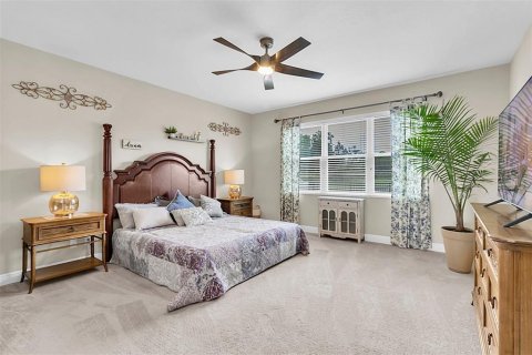 House in Odessa, Florida 4 bedrooms, 251.39 sq.m. № 1795400 - photo 14