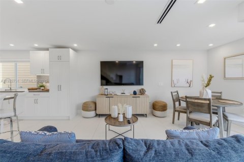 Villa ou maison à vendre à Key Largo, Floride: 4 chambres, 143.44 m2 № 1976700 - photo 8