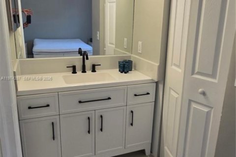 Condominio en alquiler en Aventura, Florida, 2 dormitorios, 122.26 m2 № 2038406 - foto 23