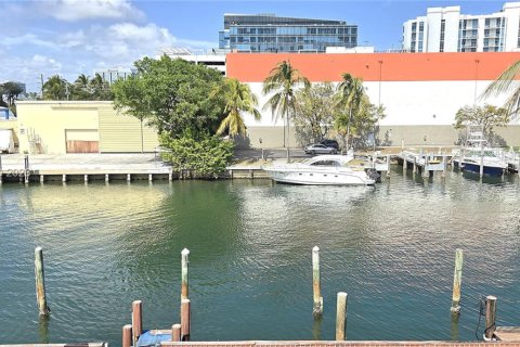 Condominio en alquiler en Aventura, Florida, 2 dormitorios, 122.26 m2 № 2038406 - foto 22