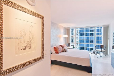 Купить кондоминиум в Майами-Бич, Флорида 2 спальни, 102.47м2, № 2055575 - фото 4