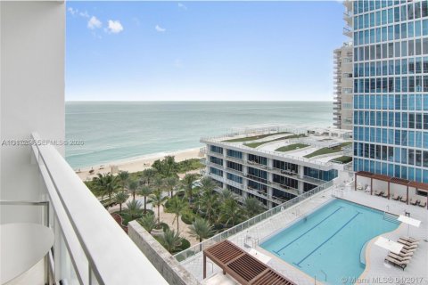 Купить кондоминиум в Майами-Бич, Флорида 2 спальни, 102.47м2, № 2055575 - фото 29