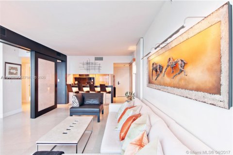 Купить кондоминиум в Майами-Бич, Флорида 2 спальни, 102.47м2, № 2055575 - фото 30