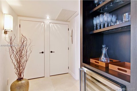 Купить кондоминиум в Майами-Бич, Флорида 2 спальни, 102.47м2, № 2055575 - фото 20