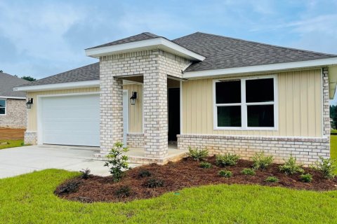 House in Crestview, Florida 4 bedrooms, 170.01 sq.m. № 560759 - photo 1