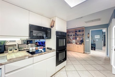 Touwnhouse à vendre à Longwood, Floride: 3 chambres, 177.81 m2 № 2121349 - photo 10