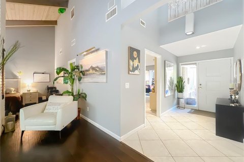 Touwnhouse à vendre à Longwood, Floride: 3 chambres, 177.81 m2 № 2121349 - photo 4