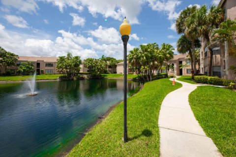 Condo in Davie, Florida, 1 bedroom  № 2191545 - photo 29