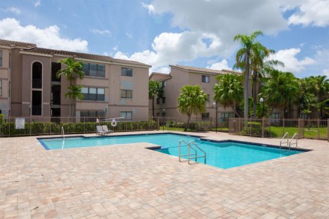 Condo in Davie, Florida, 1 bedroom  № 2191545 - photo 24