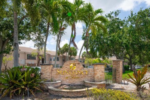 Condo in Davie, Florida, 1 bedroom № 2191545