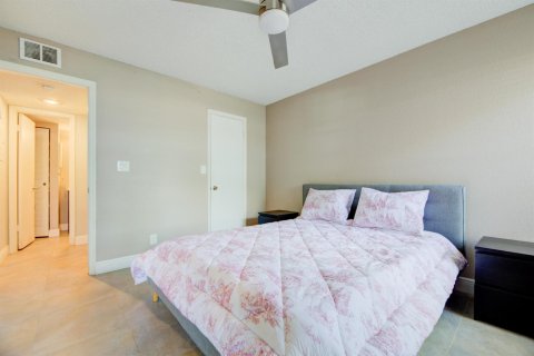 Condo in Davie, Florida, 1 bedroom  № 2191545 - photo 20