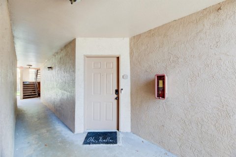 Condo in Davie, Florida, 1 bedroom  № 2191545 - photo 23