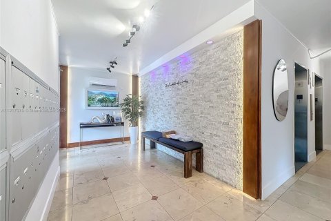 Copropriété à louer à Miami Beach, Floride: 1 chambre, 83.61 m2 № 1975953 - photo 4