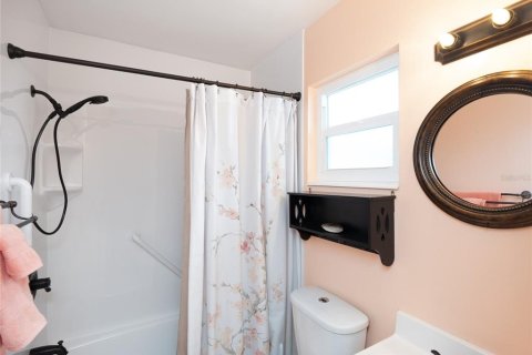 Villa ou maison à vendre à Sarasota, Floride: 2 chambres, 98.01 m2 № 2236136 - photo 23